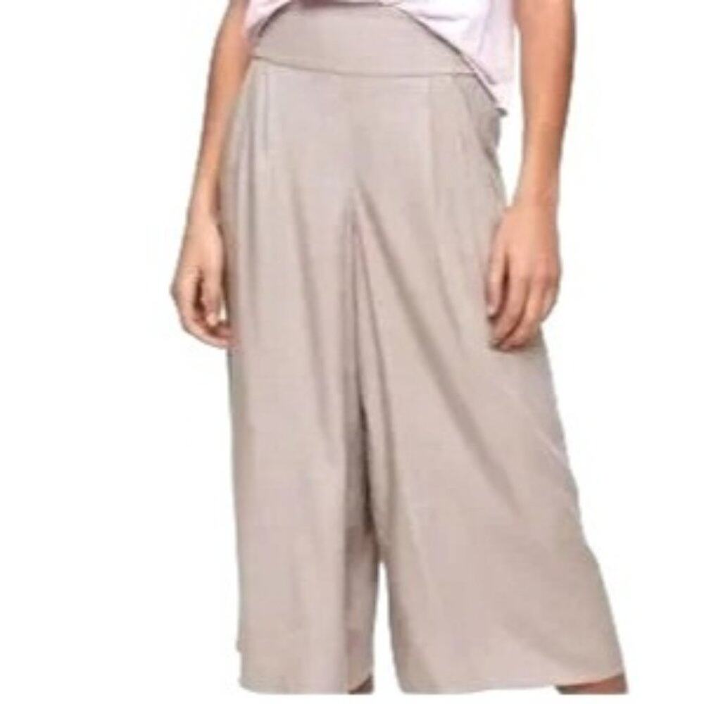 Aritzia Sunday Best Sullivan Culottes Beige Linen Wide Leg Pants Medium NWOT